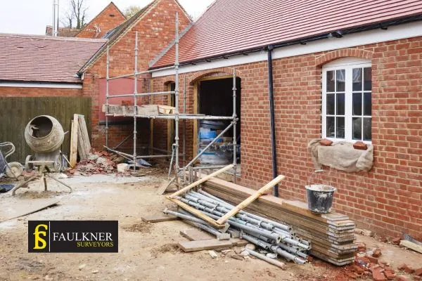 What is the minimum distance between 2 houses? 2 Distance Between Two Houses : Party Wall Surveyors Brixton